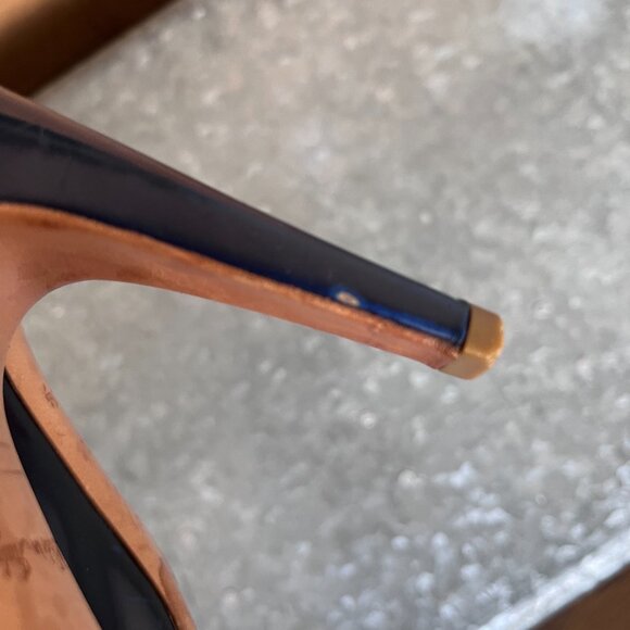 Authentic Louis Vuitton Navy Blue Leather Pumps - Picture 6 of 8